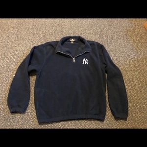 NY Yankees Antigua fleece sweater